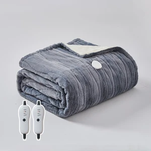 Kahden vuoden pestävä sähkö yli peit